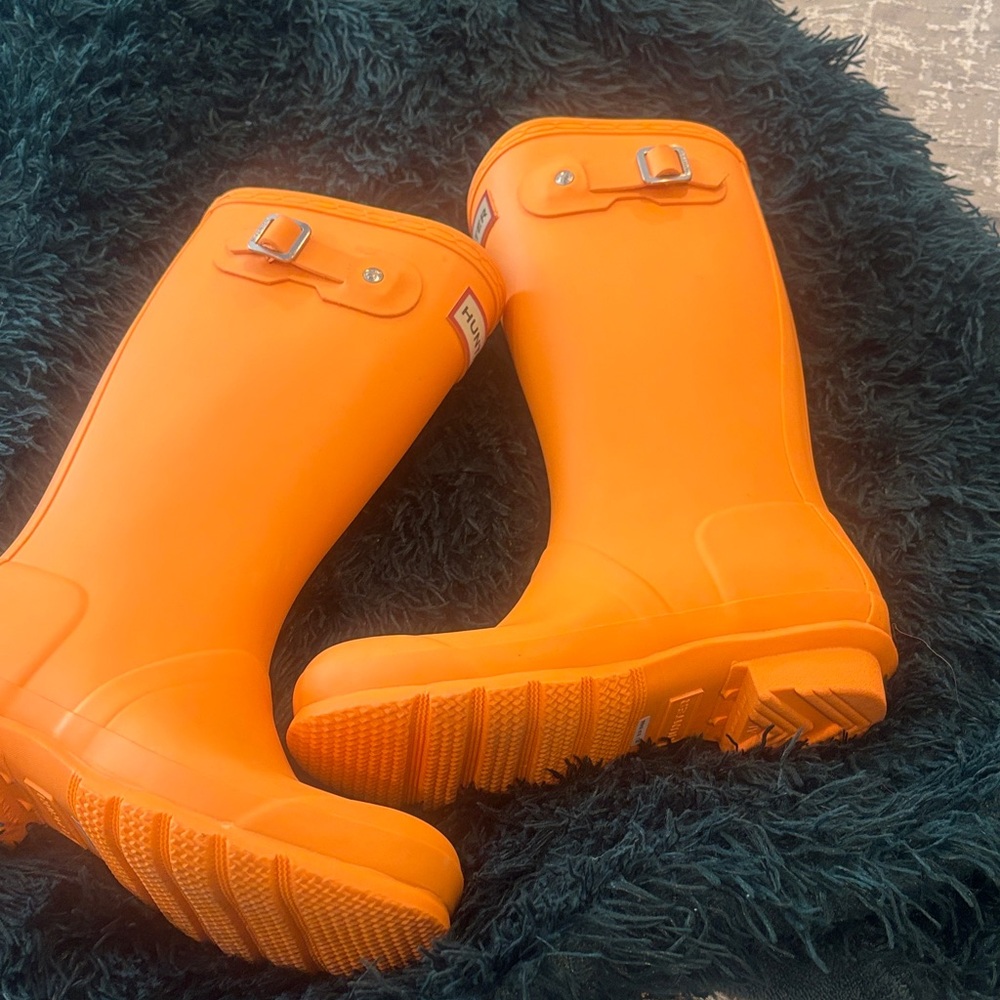 Hunter Kids Vibrant Orange Rain Boots